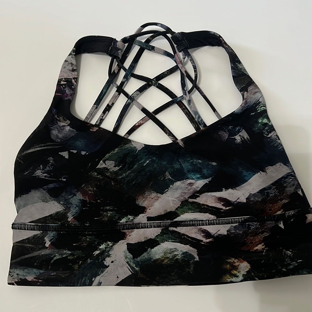 Lulu lemon bra size 8